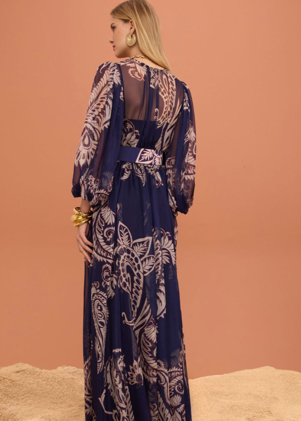 Vestido largo flores cashmere con cinturón