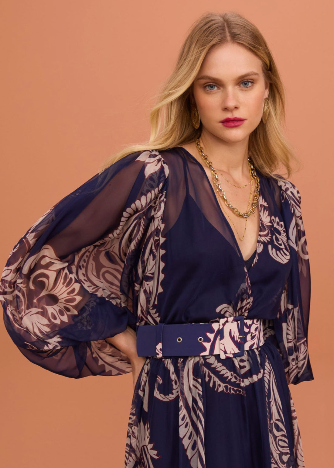 Vestido largo flores cashmere con cinturón