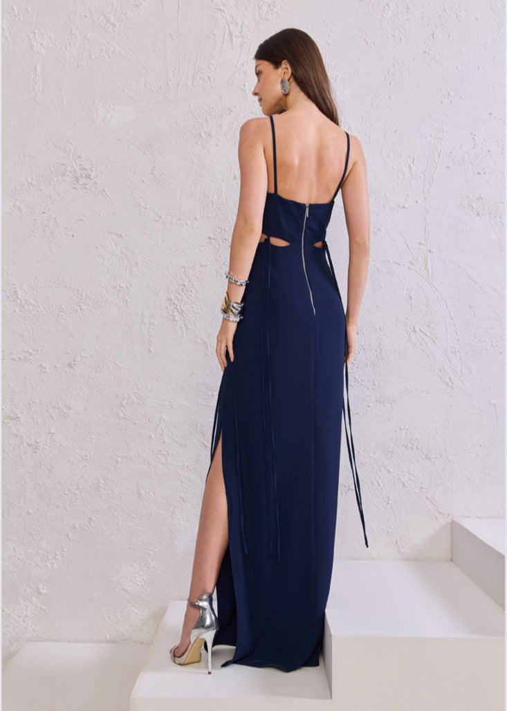 Vestido largo tiritas y flecos