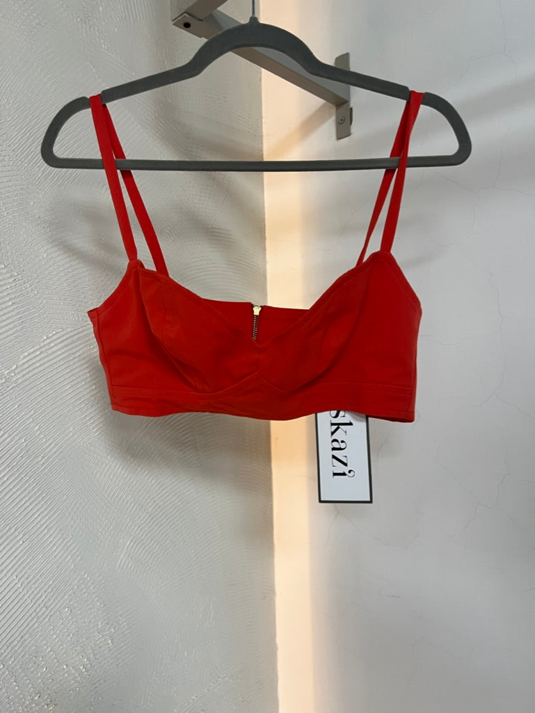 Conjunto crop top y falda