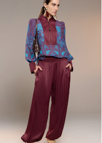 Conjunto camisa estampada y balloon pants