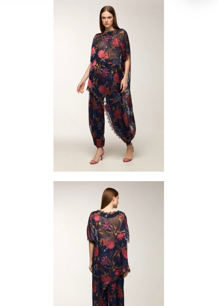 Conjunto blusa renda floral y pant aladín