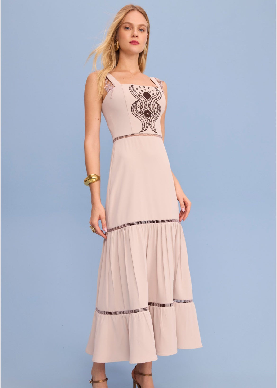 Vestido midi bordado rich