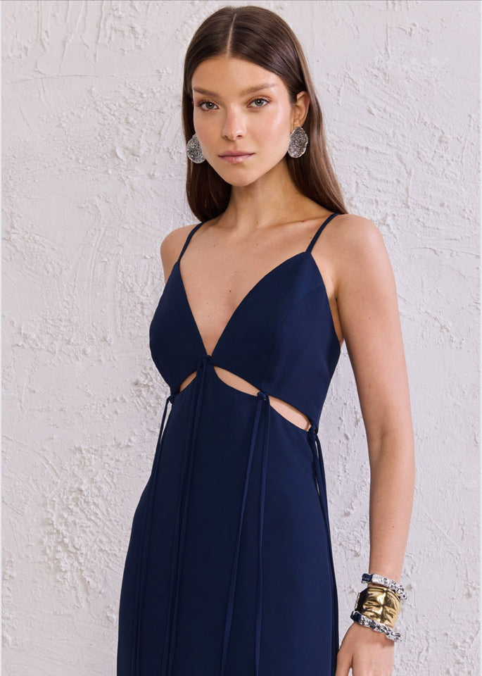 Vestido largo tiritas y flecos