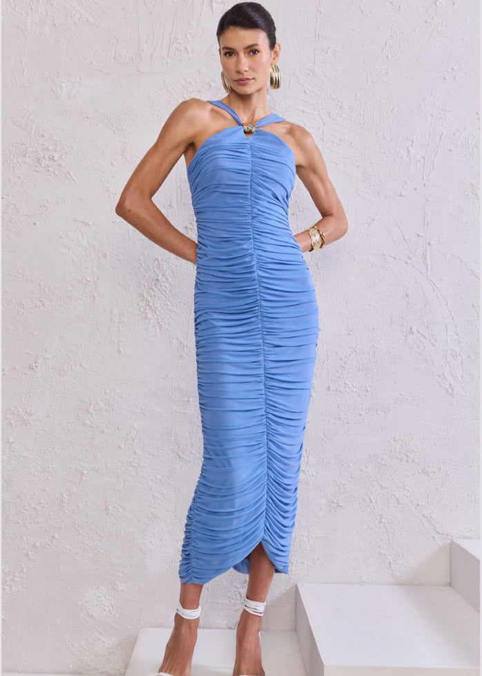 Vestido tulle arruchado midi