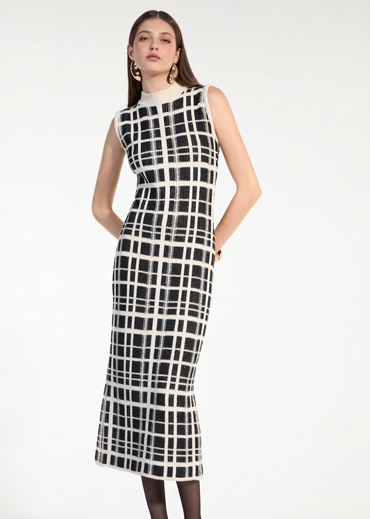 Vestido midi tricot gola