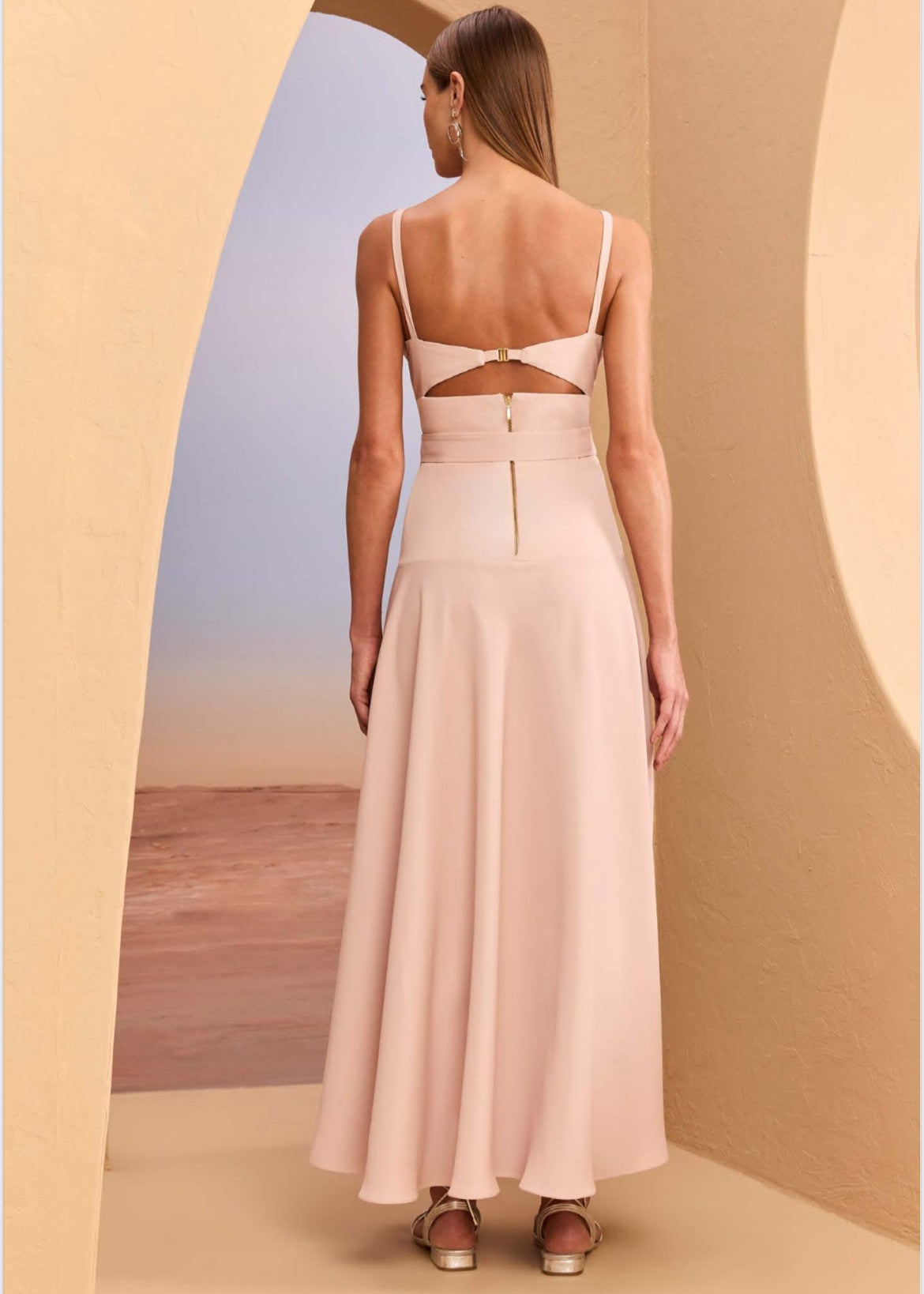 Vestido largo hojas 3d con cinturón