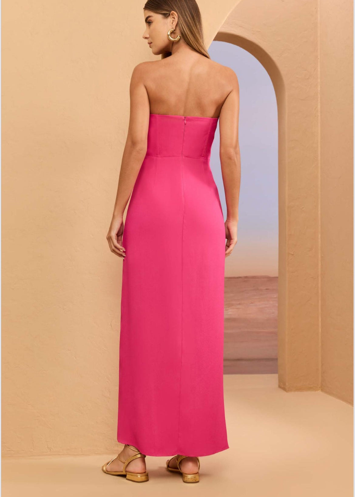 Vestido midi strapless