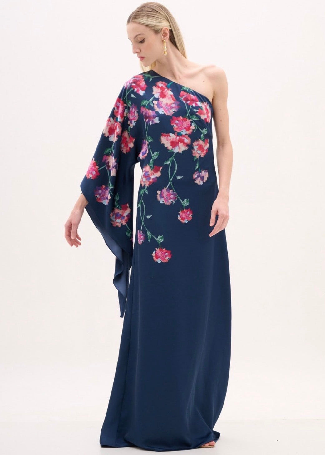 Vestido fluido una manga estampado